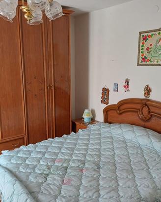 camera completa con comò e comodini