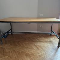 Tavolo industrial legno e metallo