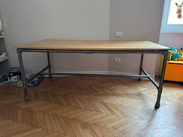 Tavolo industrial legno e metallo