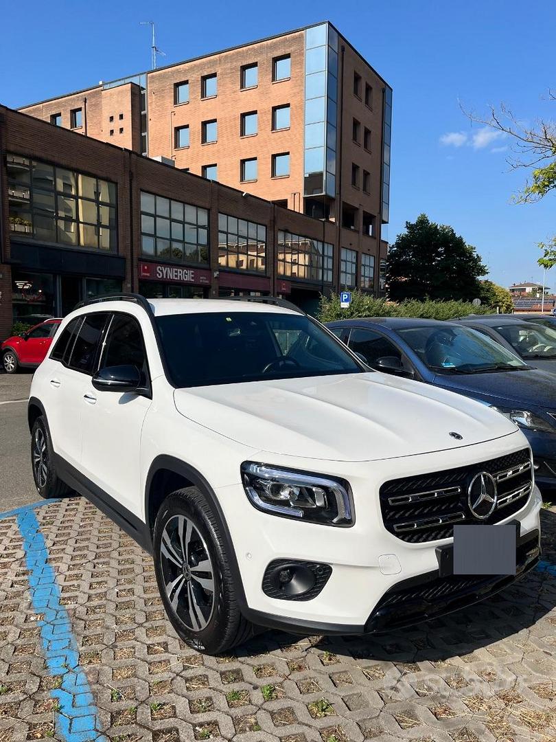Mercedes GLB (X247)