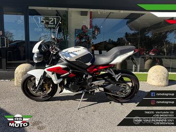 Triumph Street Triple R