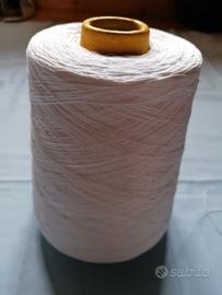 Spoletta e due matasse (1kg tot)