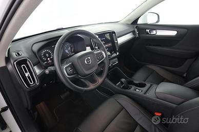 VOLVO XC40 XC40 T2 Geartronic Momentum Pro