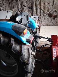 Trattore Landini frutteto