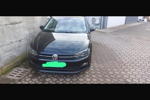 Volkswagen polo berlina 5 porte confortline