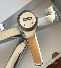 Rubinetto miscelatore marca Teorema