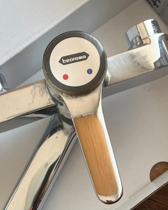 Rubinetto miscelatore marca Teorema