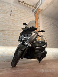XMAX 125