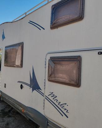 Splendido camper mansardato 