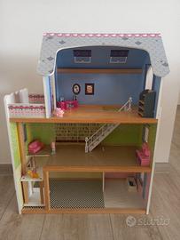 casa bambole in legno per bambini