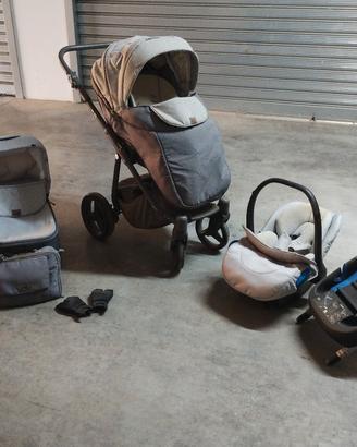 Trio Adamex Reggio + Base ISOFIX