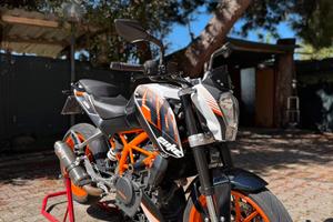 KTM duke