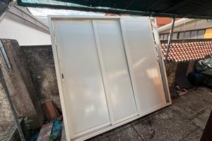 Tamponatura ad ante scorrevoli per garage o box