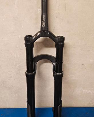 Manitou Mezzer Expert 180mm 29"