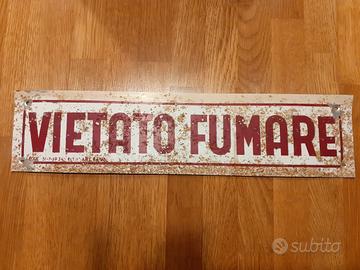 cartello antico vietato fumare
