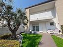 villetta-a-schiera-di-220-m²-con-4-locali-e-box-au