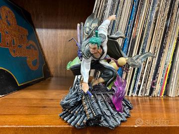 Action figure roronoa one piece