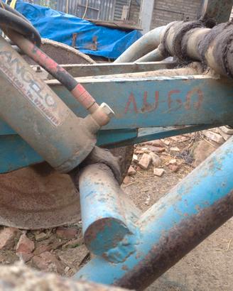 Aratro Angeloni AU-60 DX/SX