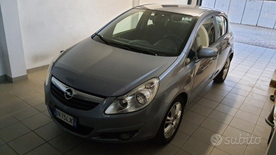 Opel Corsa unico proprietario 1.4