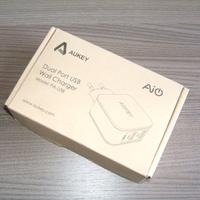 Caricabatterie dual usb