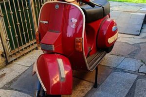 Piaggio Vespa PX 125 Arcobaleno