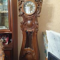 Orologio a pendolo, stile classico 