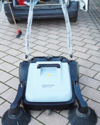 Spazzatrice Nilfisk SW250