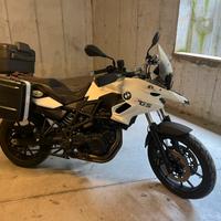 Bmw f700gs