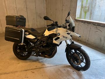 Bmw f700gs