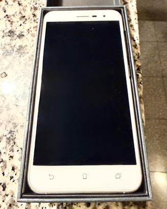 Smartphone ASUS ZenFone 3 - 6GB RAM