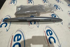 735434183 MANIGLIA PORTELLONE POSTERIORE CROMATA Y