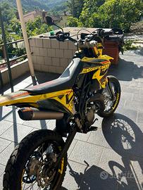 Suzuki valenti 50