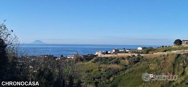 Roccavaldina, terreno agricolo pianeggiante circa