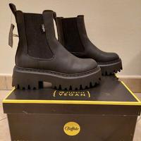 Stivaletti buffalo donna