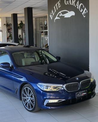 Bmw 530d xDrive Luxury 265cv STRAFUL !!