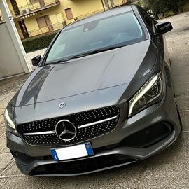 MERCEDES CLA Coupé premium AMG - 200 d -136cv