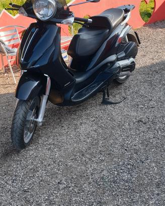 Beverly 500 IE
