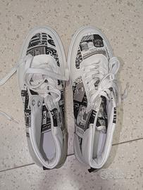 Sneakers bianche con stampa vintage sartoria