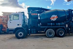 Beton Pompa CIFA su ASTRA HD7 /420 TRE ASSI