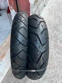 Gomme moto