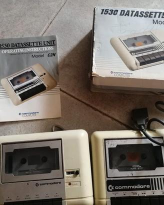Commodore 64 – 2 Datasette + joystick