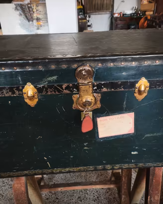 Baule inglese originale vintage.