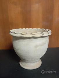 Vaso in terracotta metà del 900.