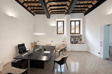 Immobile di 126 m² a Milano