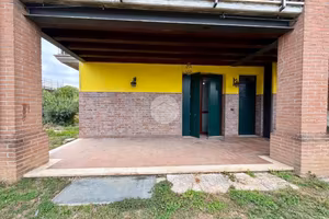 3 LOCALI A ORZINUOVI