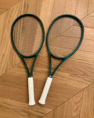 Wilson Blade V9, 98 18x20, grip 4 3/8”, 2 racquets