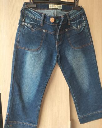 jeans Pinocchietto con farfalla