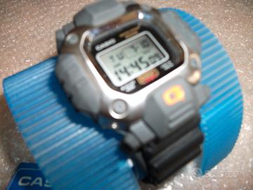Casio vintage DW-6400 Mega- Rare- Nos