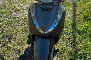 Sh 300