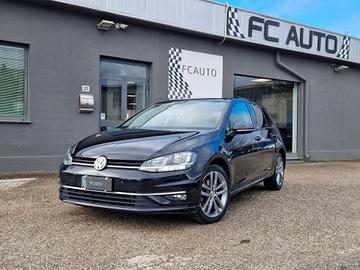 Volkswagen Golf 2.0 TDI DSG 5p. Executive BlueMoti